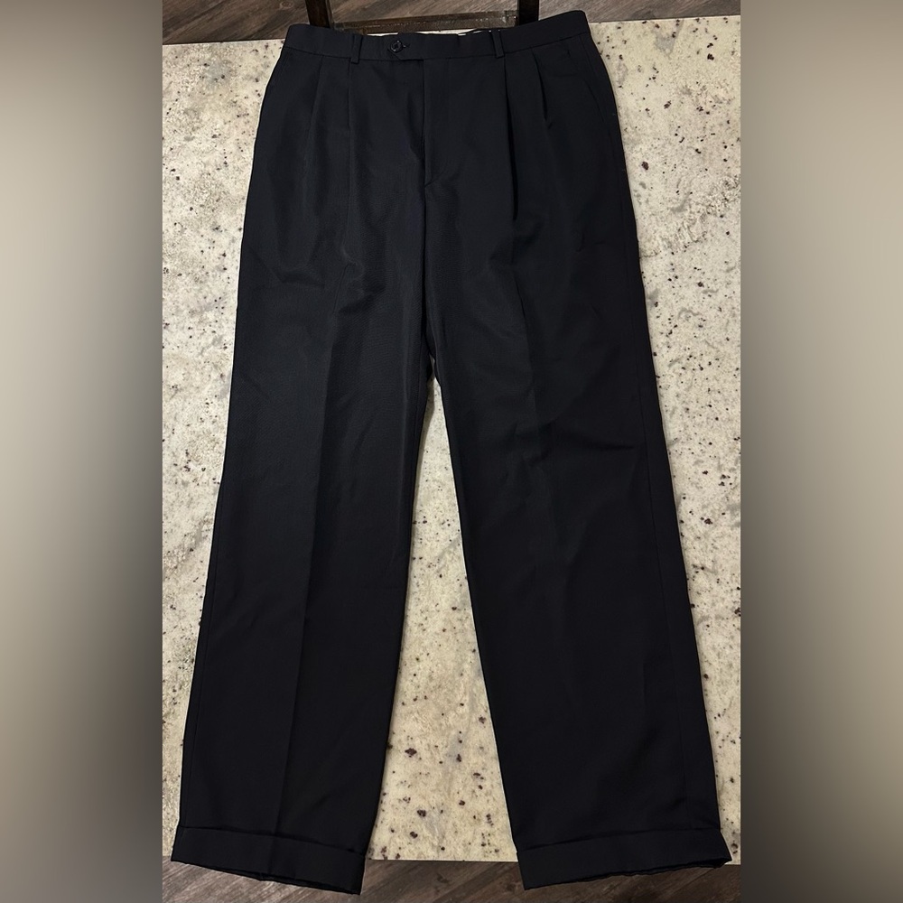 Dress slacks. 34/32.